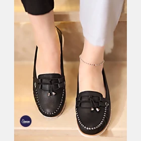 حذاء طبي مريح