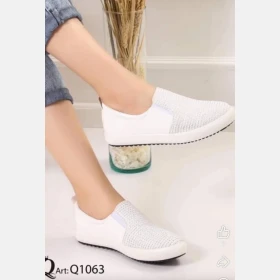توبسايدر ابيض