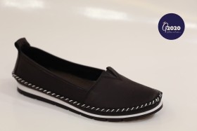 حذاء طبي مريح