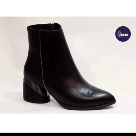 جزمة جلد اسود