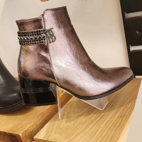 جزمة سلفر روز