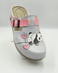 منطفلة رسمة الباندا