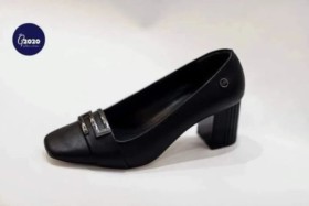 حذاء رسمي اسود