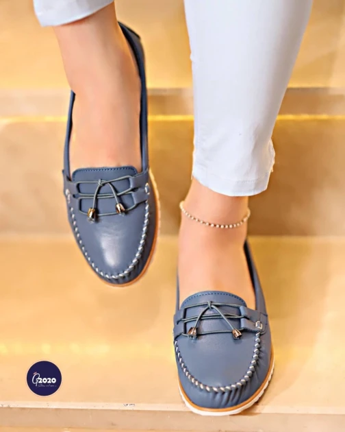 حذاء طبي مريح